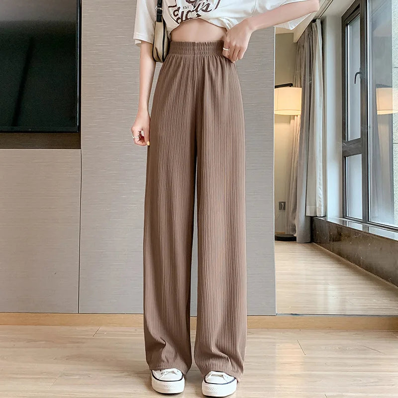 Calça - Pantalona Plissada Cintura Alta