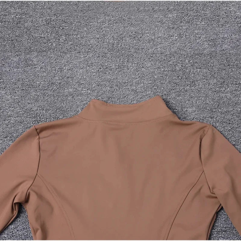Blusa - Esportiva com Zíper