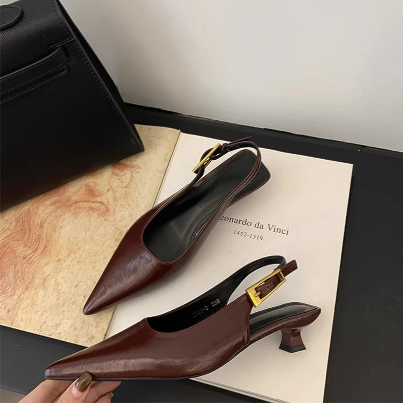 Scarpin - Bico Fino
