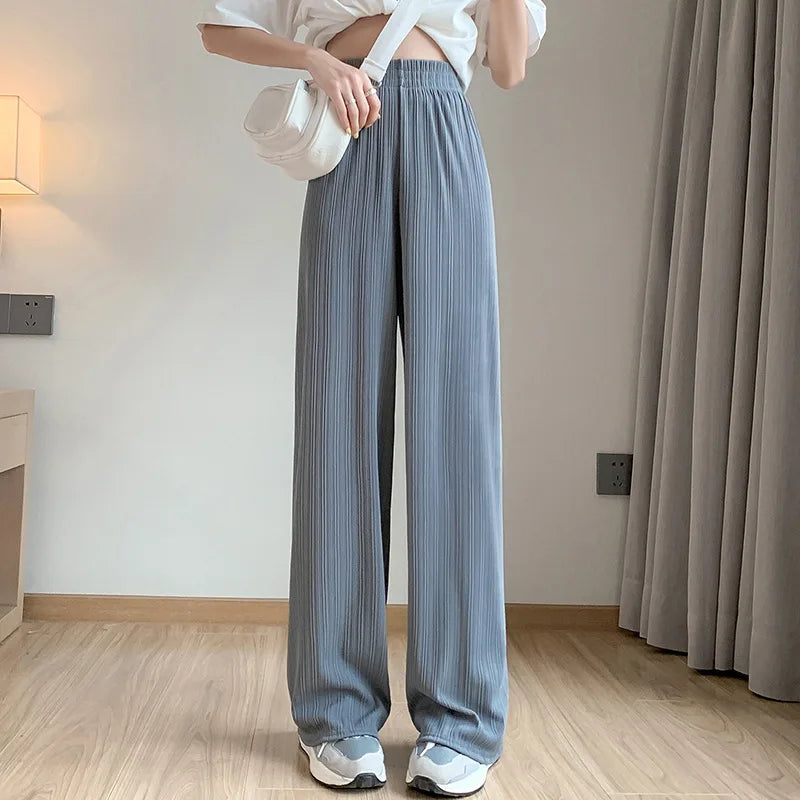 Calça - Pantalona Plissada Cintura Alta